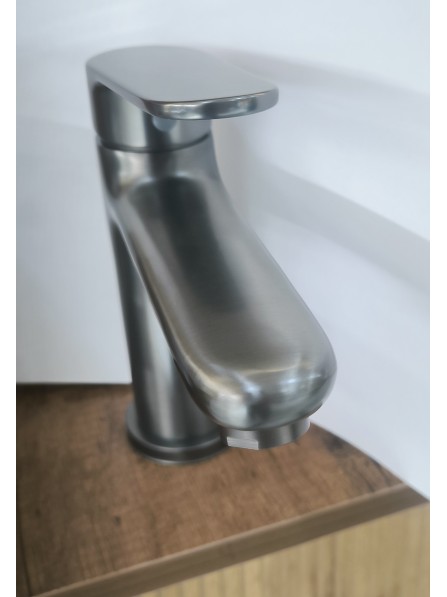 Смеситель для раковины Karido KRD-SR-04-G